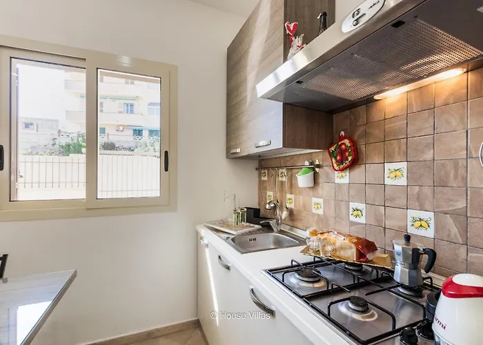 Queen Dany * Lido di Noto